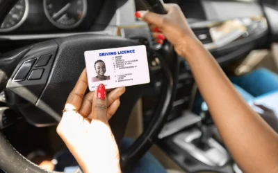 ¿Cómo tramitar el permiso internacional de conducir? Precio y duración